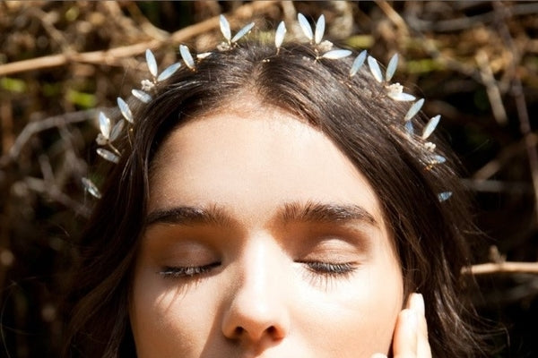 HEADPIECE SPOTLIGHT // Object No. 1