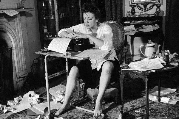 RANDOM INSPO // Office Spaces for the #girlboss in All of Us
