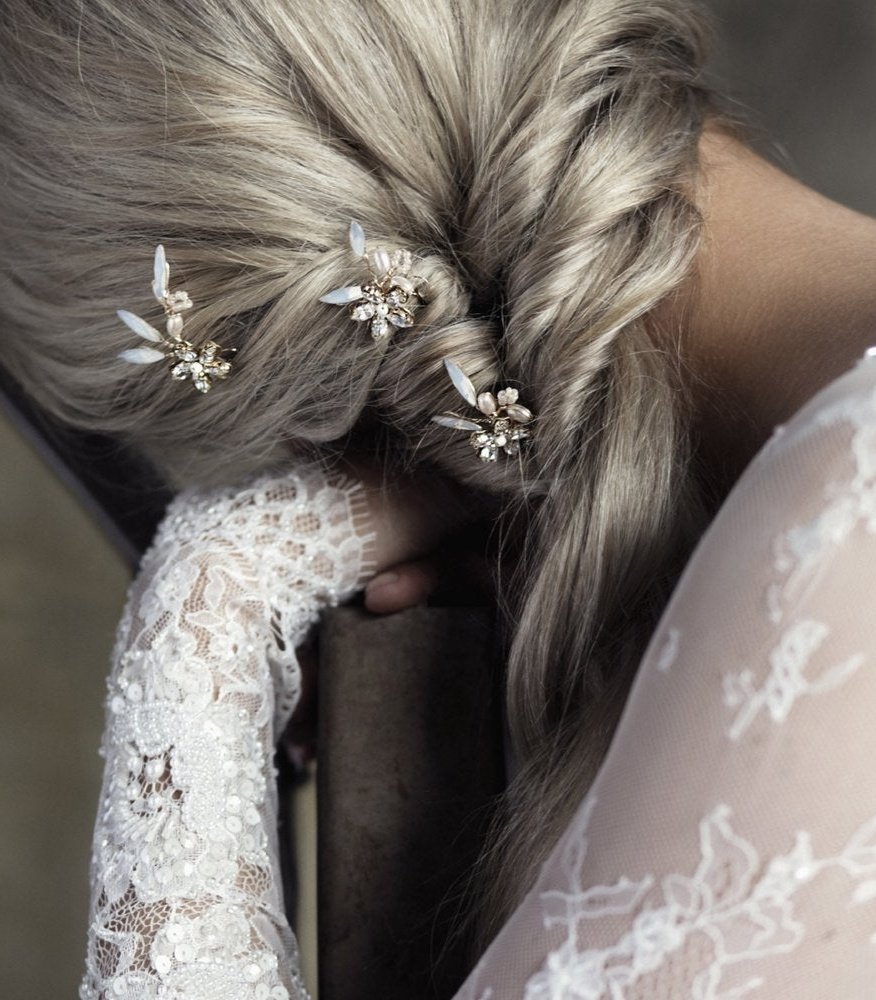 BEATRIZ HAIR PINS HEADPIECES