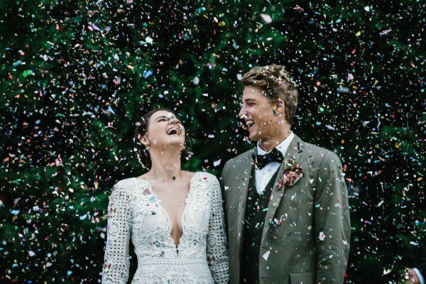 WEDDING INSPO // 9 Reasons Why the Exit is the Best Photo of the Day
